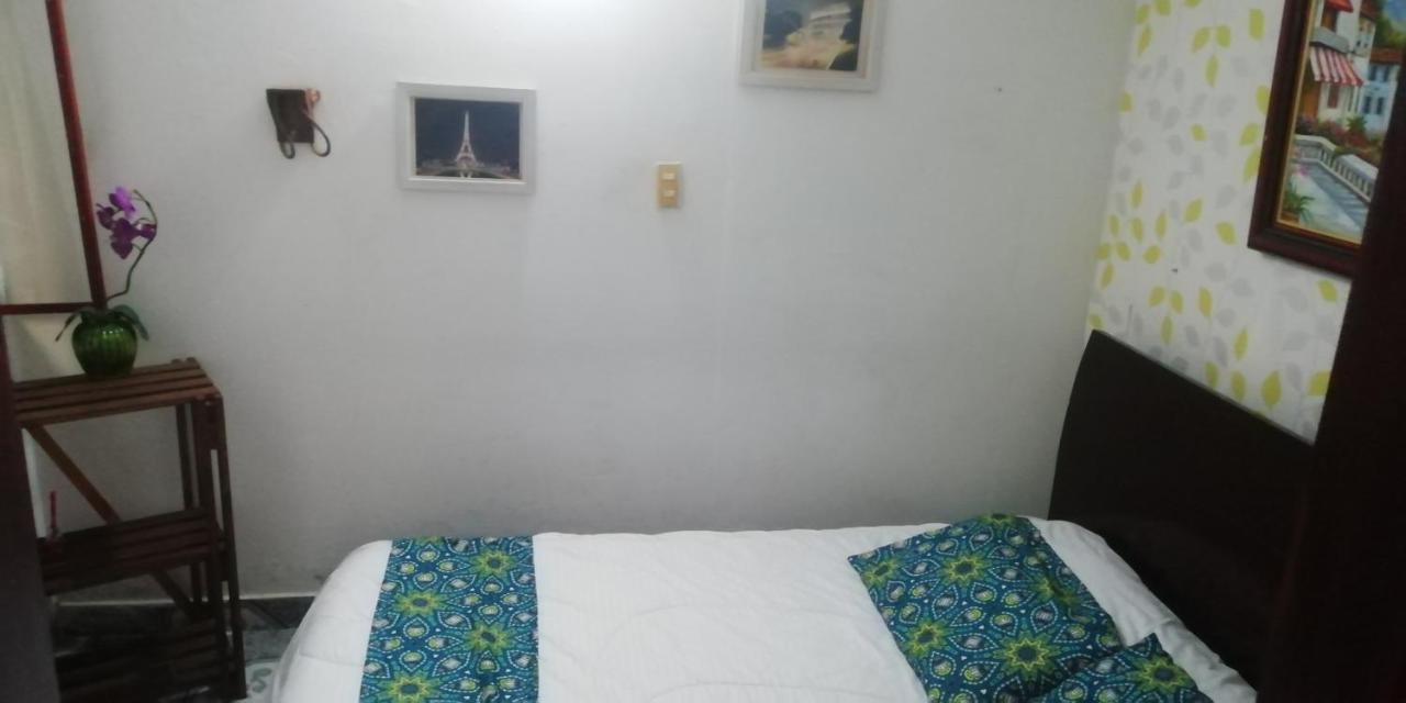 Hostal Caminos De Suesca Hotel Ngoại thất bức ảnh
